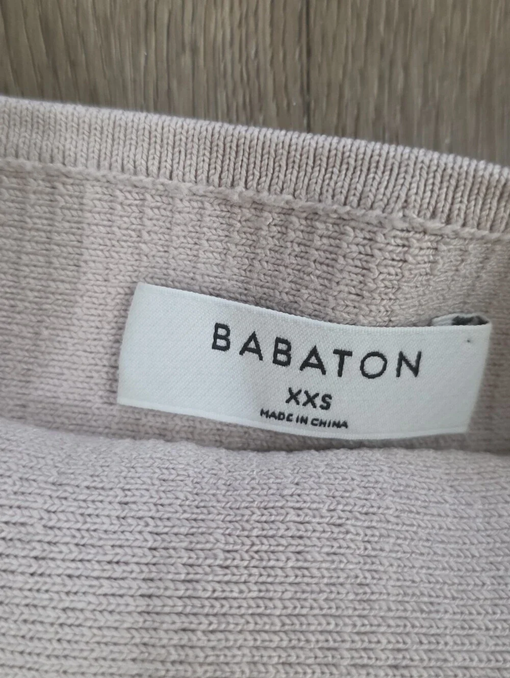 Babaton Ribbed Scoop Crop Tank — Dusty Blush - Picture 5 of 6